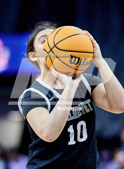 Thumbnail 3 in Shalhevet vs. San Domenico (CIF State D4 Final) photogallery.