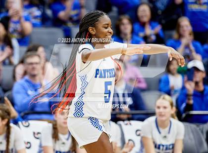 Thumbnail 1 in Shalhevet vs. San Domenico (CIF State D4 Final) photogallery.