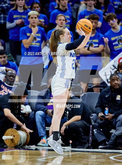 Thumbnail 1 in Shalhevet vs. San Domenico (CIF State D4 Final) photogallery.