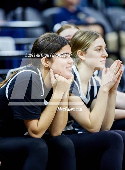 Thumbnail 1 in Shalhevet vs. San Domenico (CIF State D4 Final) photogallery.