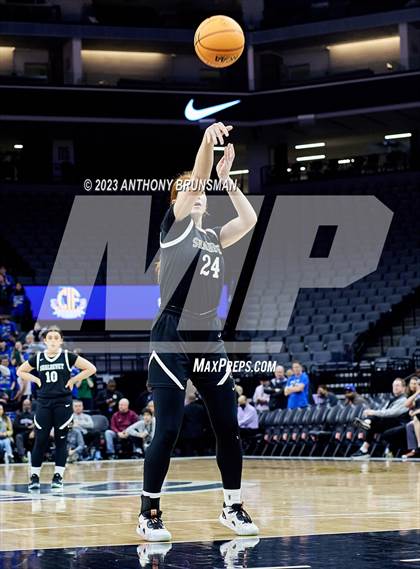 Thumbnail 3 in Shalhevet vs. San Domenico (CIF State D4 Final) photogallery.
