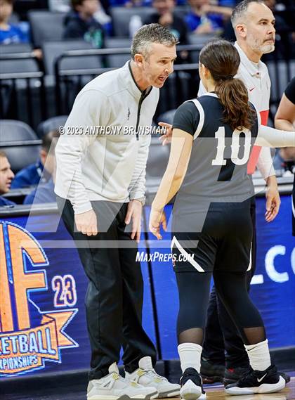 Thumbnail 2 in Shalhevet vs. San Domenico (CIF State D4 Final) photogallery.