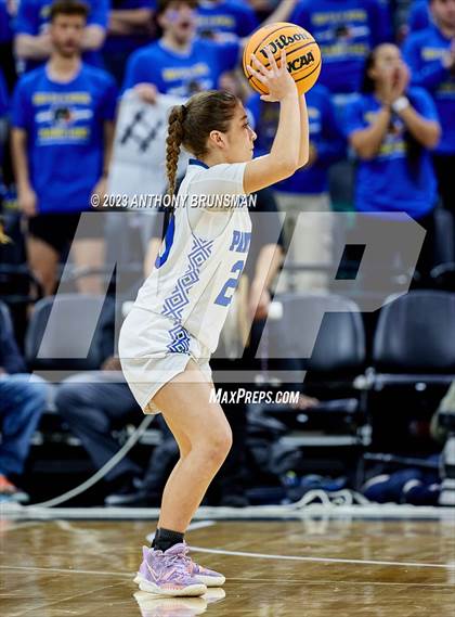 Thumbnail 1 in Shalhevet vs. San Domenico (CIF State D4 Final) photogallery.