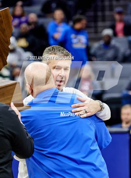 Thumbnail 1 in Shalhevet vs. San Domenico (CIF State D4 Final) photogallery.