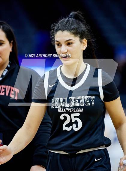 Thumbnail 2 in Shalhevet vs. San Domenico (CIF State D4 Final) photogallery.
