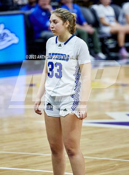 Thumbnail 2 in Shalhevet vs. San Domenico (CIF State D4 Final) photogallery.