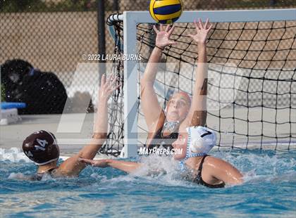 Thumbnail 3 in Saint Francis vs Clovis North (Arroyo Grande Fall Classic) photogallery.