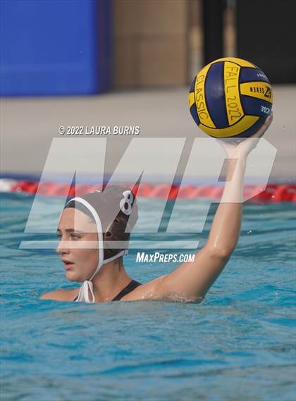 Thumbnail 2 in Saint Francis vs Clovis North (Arroyo Grande Fall Classic) photogallery.