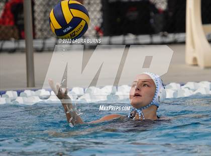 Thumbnail 2 in Saint Francis vs Clovis North (Arroyo Grande Fall Classic) photogallery.