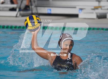 Thumbnail 2 in Saint Francis vs Clovis North (Arroyo Grande Fall Classic) photogallery.