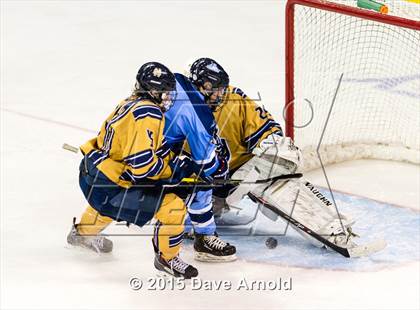 Thumbnail 3 in Franklin vs Malden Catholic (MIAA Super 8 Game 1 ) photogallery.