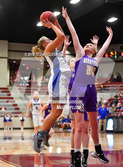 Thumbnail 1 in Harrison vs. Berryville (AAA 4A Regional Playoff) photogallery.