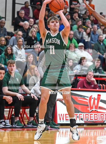 Thumbnail 2 in Sycamore vs. Mason (OHSAA Southwest District Division 1 Sectionals Round 1) photogallery.