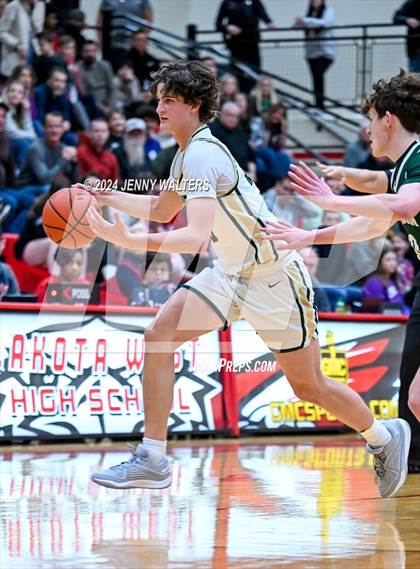 Thumbnail 3 in Sycamore vs. Mason (OHSAA Southwest District Division 1 Sectionals Round 1) photogallery.