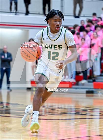 Thumbnail 1 in Sycamore vs. Mason (OHSAA Southwest District Division 1 Sectionals Round 1) photogallery.