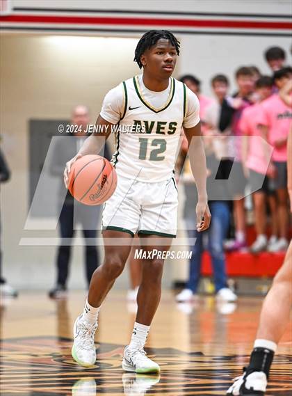 Thumbnail 3 in Sycamore vs. Mason (OHSAA Southwest District Division 1 Sectionals Round 1) photogallery.