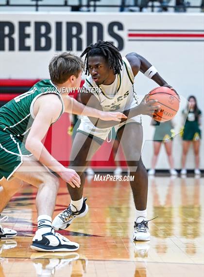 Thumbnail 3 in Sycamore vs. Mason (OHSAA Southwest District Division 1 Sectionals Round 1) photogallery.