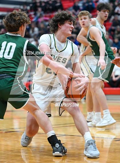 Thumbnail 3 in Sycamore vs. Mason (OHSAA Southwest District Division 1 Sectionals Round 1) photogallery.