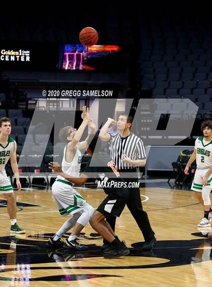 Thumbnail 2 in El Camino vs Marysville @ Golden 1 Center photogallery.