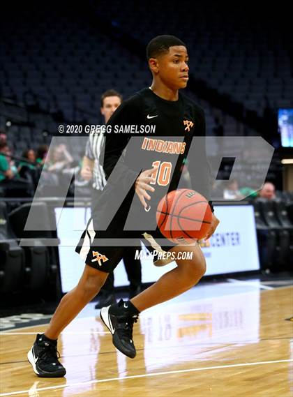 Thumbnail 2 in El Camino vs Marysville @ Golden 1 Center photogallery.