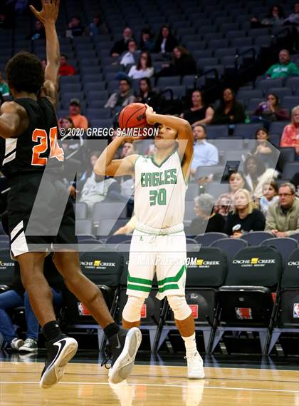 Thumbnail 3 in El Camino vs Marysville @ Golden 1 Center photogallery.