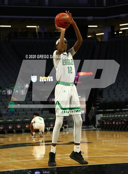 Thumbnail 2 in El Camino vs Marysville @ Golden 1 Center photogallery.