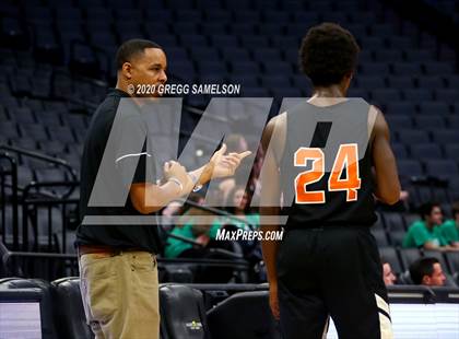 Thumbnail 1 in El Camino vs Marysville @ Golden 1 Center photogallery.