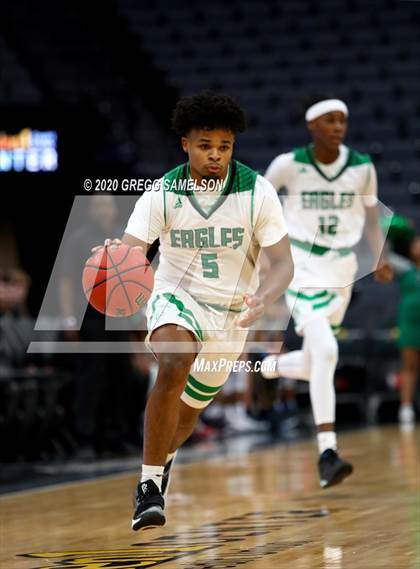 Thumbnail 2 in El Camino vs Marysville @ Golden 1 Center photogallery.