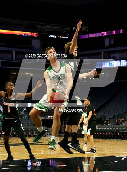 Thumbnail 3 in El Camino vs Marysville @ Golden 1 Center photogallery.