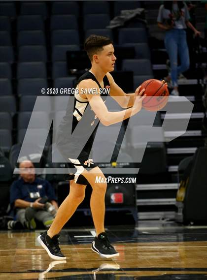 Thumbnail 3 in El Camino vs Marysville @ Golden 1 Center photogallery.