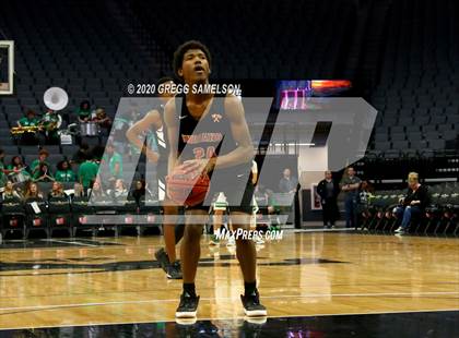 Thumbnail 2 in El Camino vs Marysville @ Golden 1 Center photogallery.