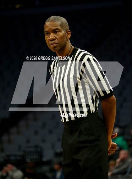 Thumbnail 1 in El Camino vs Marysville @ Golden 1 Center photogallery.