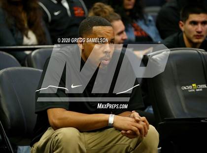 Thumbnail 2 in El Camino vs Marysville @ Golden 1 Center photogallery.