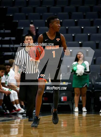Thumbnail 3 in El Camino vs Marysville @ Golden 1 Center photogallery.