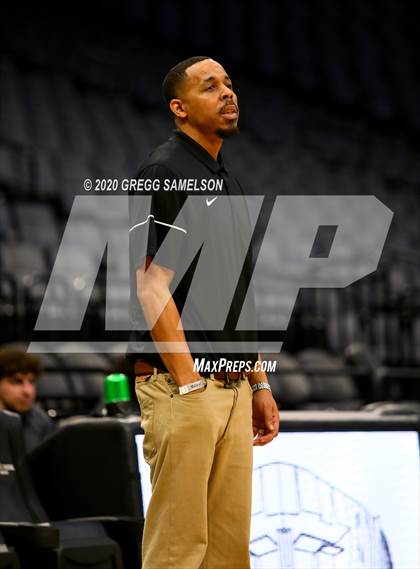 Thumbnail 3 in El Camino vs Marysville @ Golden 1 Center photogallery.
