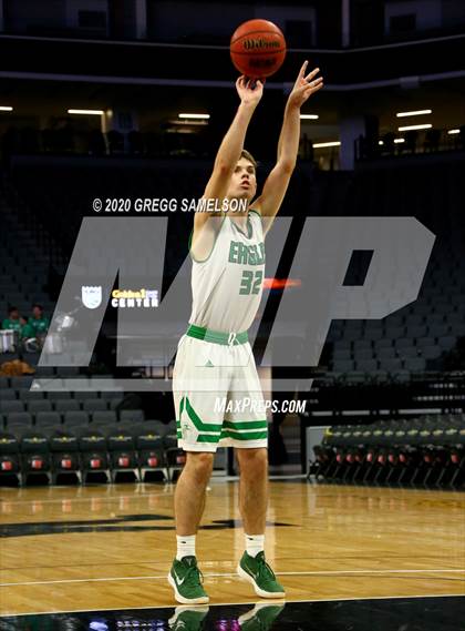Thumbnail 3 in El Camino vs Marysville @ Golden 1 Center photogallery.