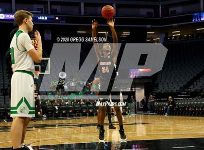 Thumbnail 3 in El Camino vs Marysville @ Golden 1 Center photogallery.