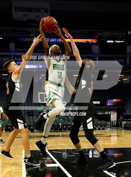 Thumbnail 3 in El Camino vs Marysville @ Golden 1 Center photogallery.