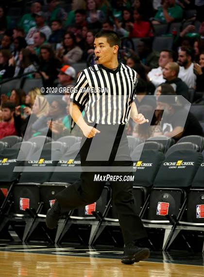 Thumbnail 2 in El Camino vs Marysville @ Golden 1 Center photogallery.