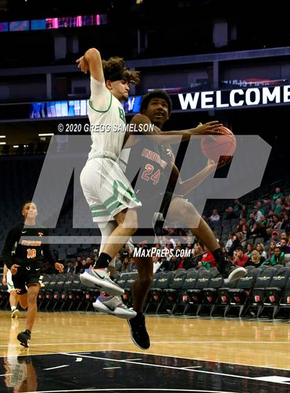 Thumbnail 3 in El Camino vs Marysville @ Golden 1 Center photogallery.