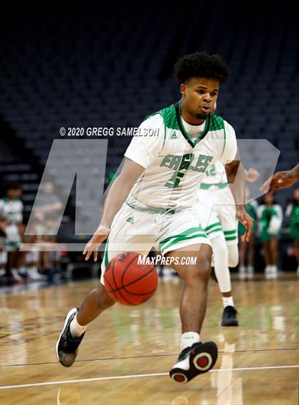 Thumbnail 3 in El Camino vs Marysville @ Golden 1 Center photogallery.