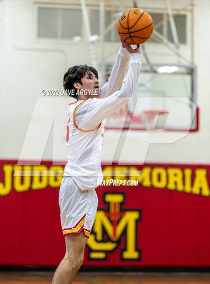 Thumbnail 3 in Murray @ Judge Memorial photogallery.