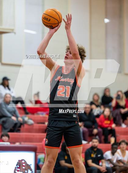 Thumbnail 1 in Murray @ Judge Memorial photogallery.