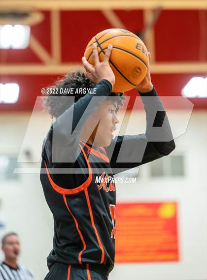 Thumbnail 3 in Murray @ Judge Memorial photogallery.