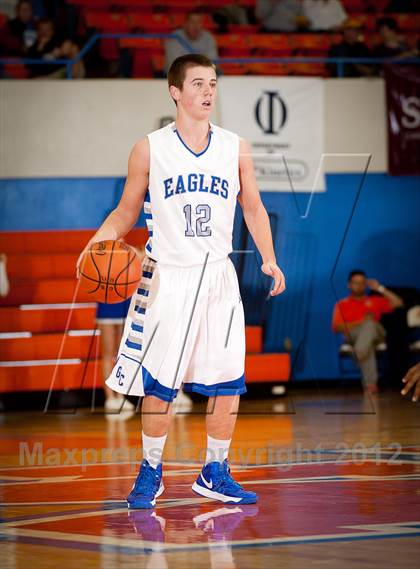 Thumbnail 1 in Graves County vs Warren Central (Marshall County Hoopfest) photogallery.