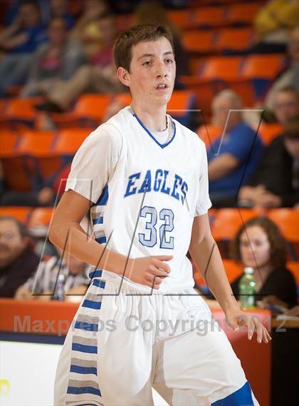Thumbnail 3 in Graves County vs Warren Central (Marshall County Hoopfest) photogallery.