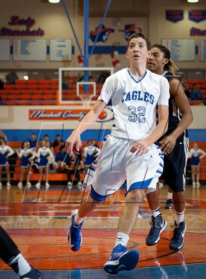 Thumbnail 3 in Graves County vs Warren Central (Marshall County Hoopfest) photogallery.