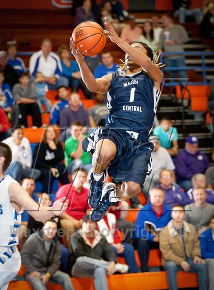 Thumbnail 3 in Graves County vs Warren Central (Marshall County Hoopfest) photogallery.