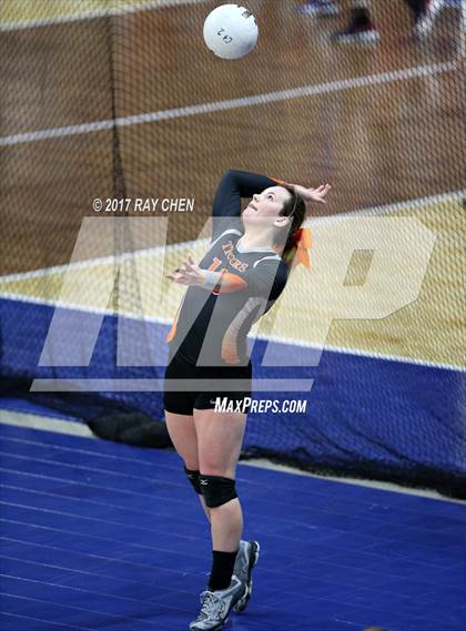Thumbnail 2 in Lyons vs. Wiggins (CHSAA 2A Pool III Match 12) photogallery.