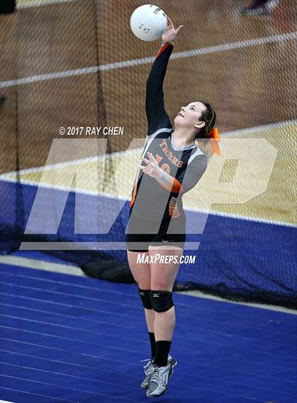Thumbnail 3 in Lyons vs. Wiggins (CHSAA 2A Pool III Match 12) photogallery.